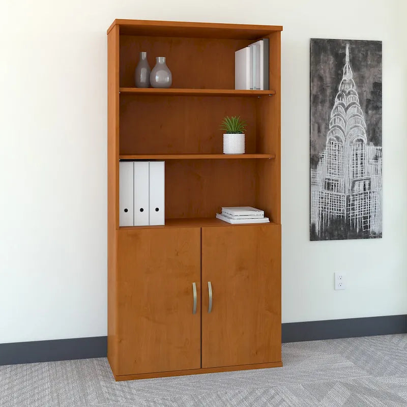Bibliothèque à 5 étagères de 36 po avec portes – Meuble de rangement de bureau fermé pour la maison ou le commerce