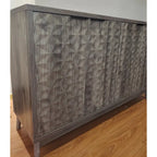 Buffet moderne, buffet avec rangement, armoire de rangement avec 4 portes à motifs losanges en relief