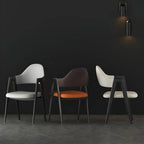 Chaise de salle à manger moderne en cuir à dossier ouvert et incurvé avec accoudoirs